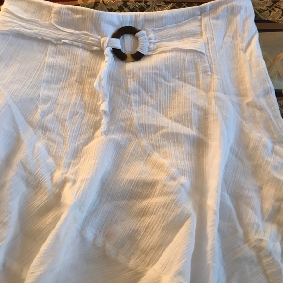 Women’s White Skirt size small💜 - Picture 3 of 4